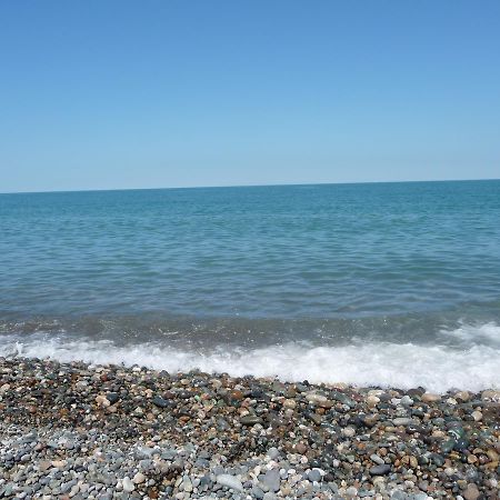 Apartments In Batumi With Sea View Ngoại thất bức ảnh