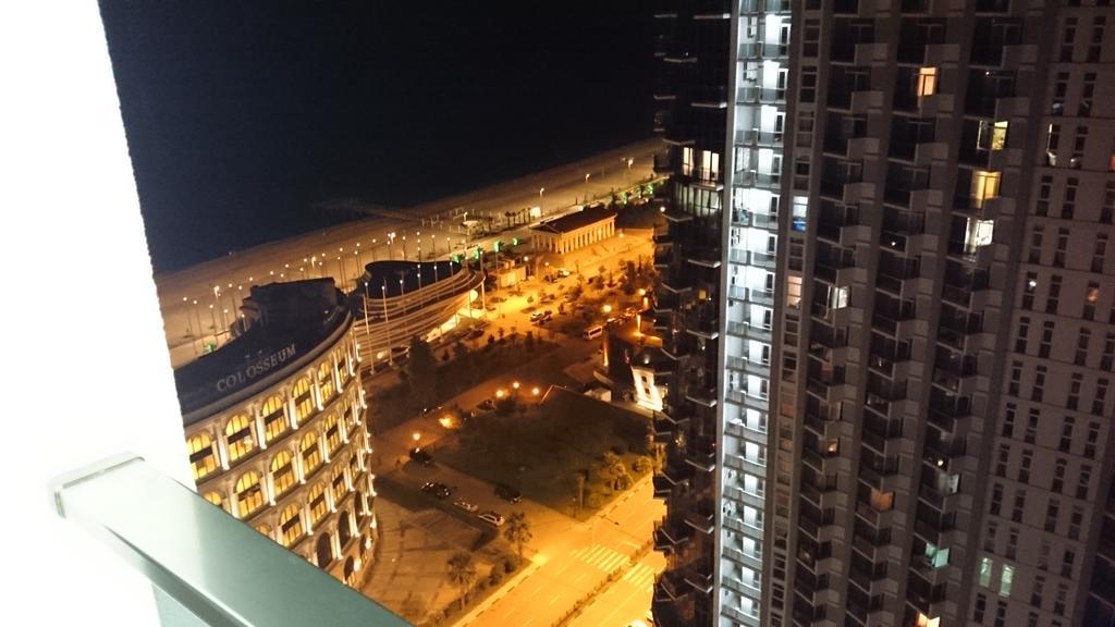 Apartments In Batumi With Sea View Ngoại thất bức ảnh